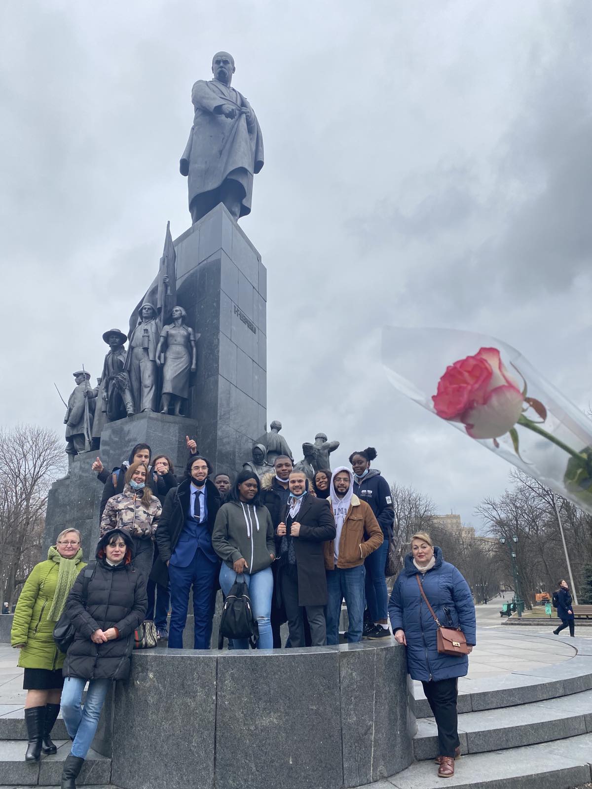 Экскурсия к памятнику Т.Г. Шевченко